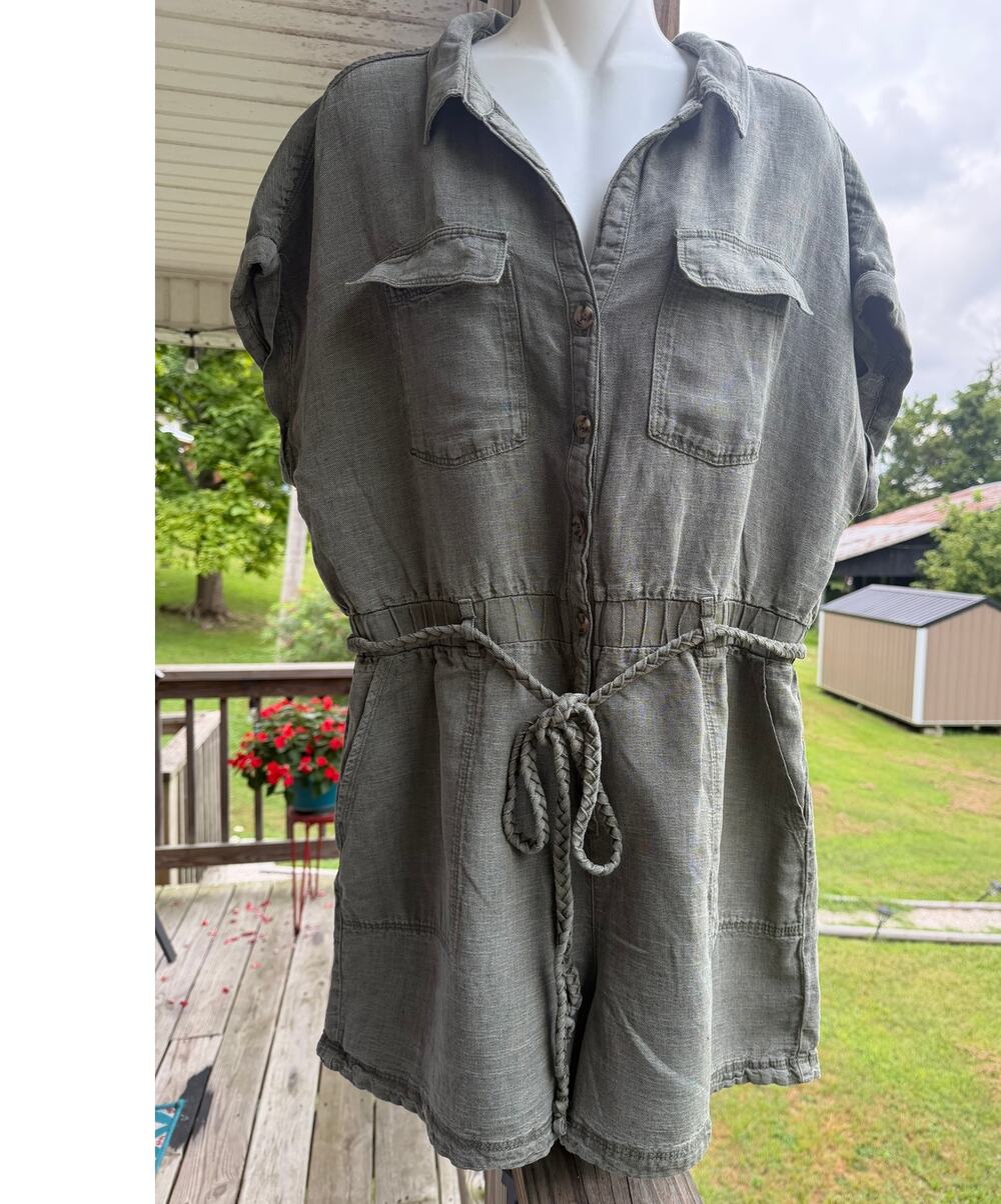 Nicole Miller New York Utility Safari Vacation Linen Blend Olive Green Romper XL